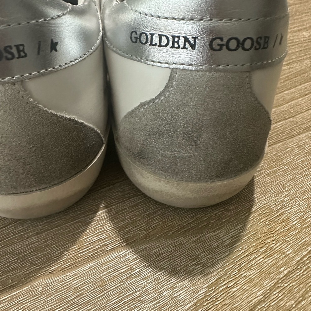 Golden Goose
Superstar Mixed Leather Sneakers - Picture 12 of 16
